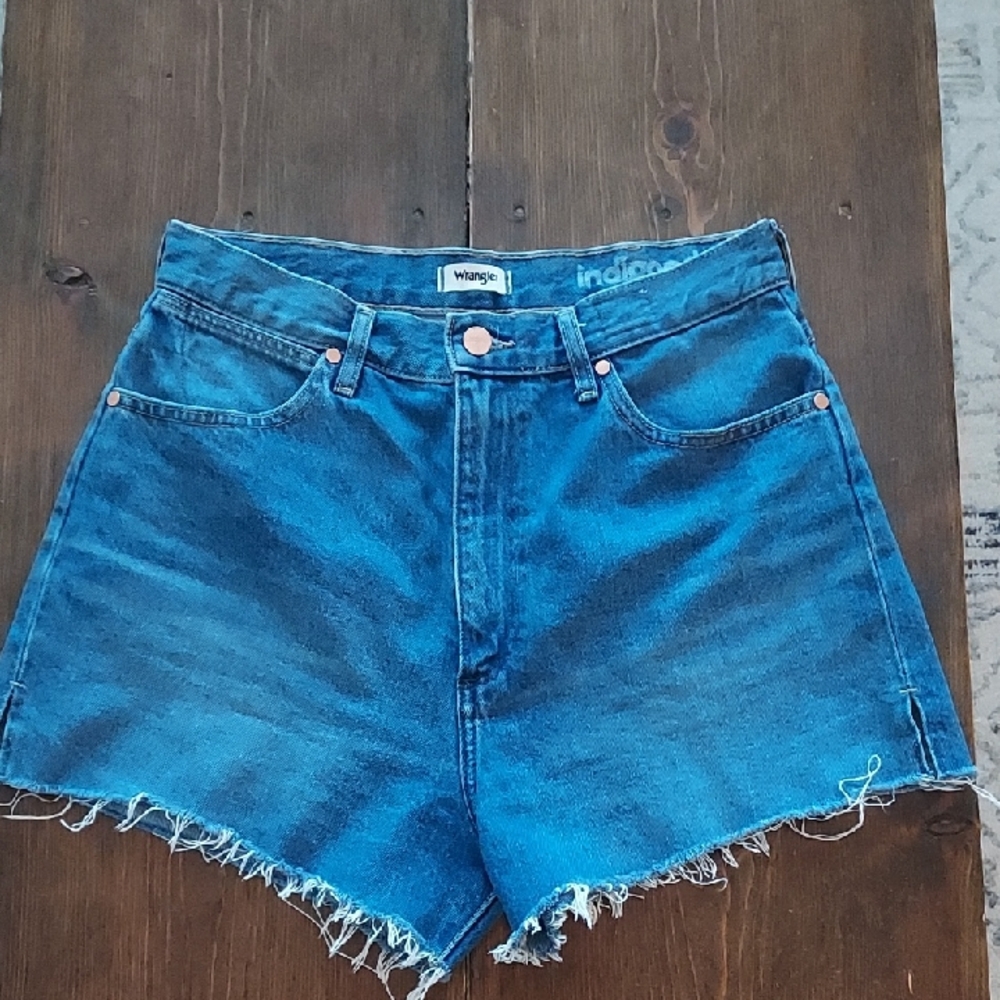 Wrangler Festival High-Waisted Denim Shorts Women's 29